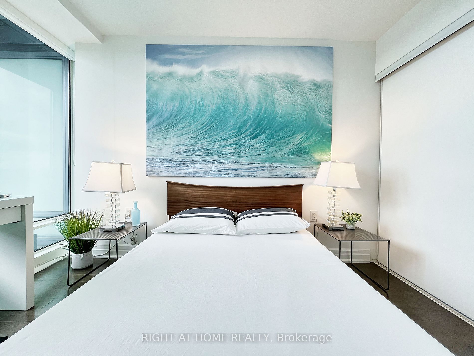 8 The Esplanade N/A 3709