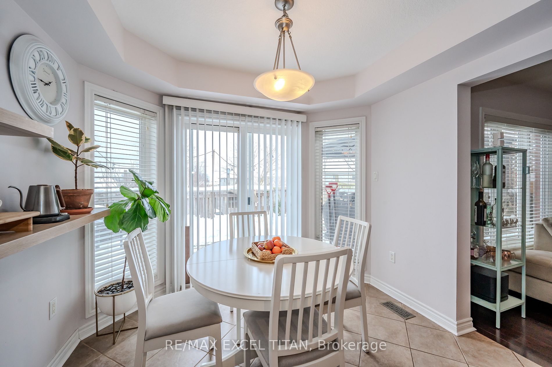 561 Isaiah Cres