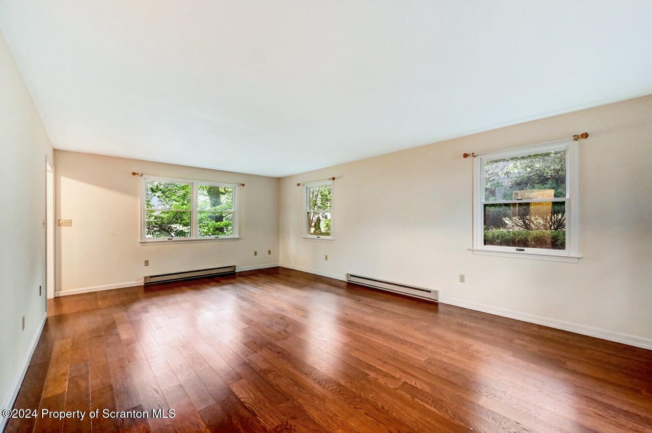 700 Lilac Lane
