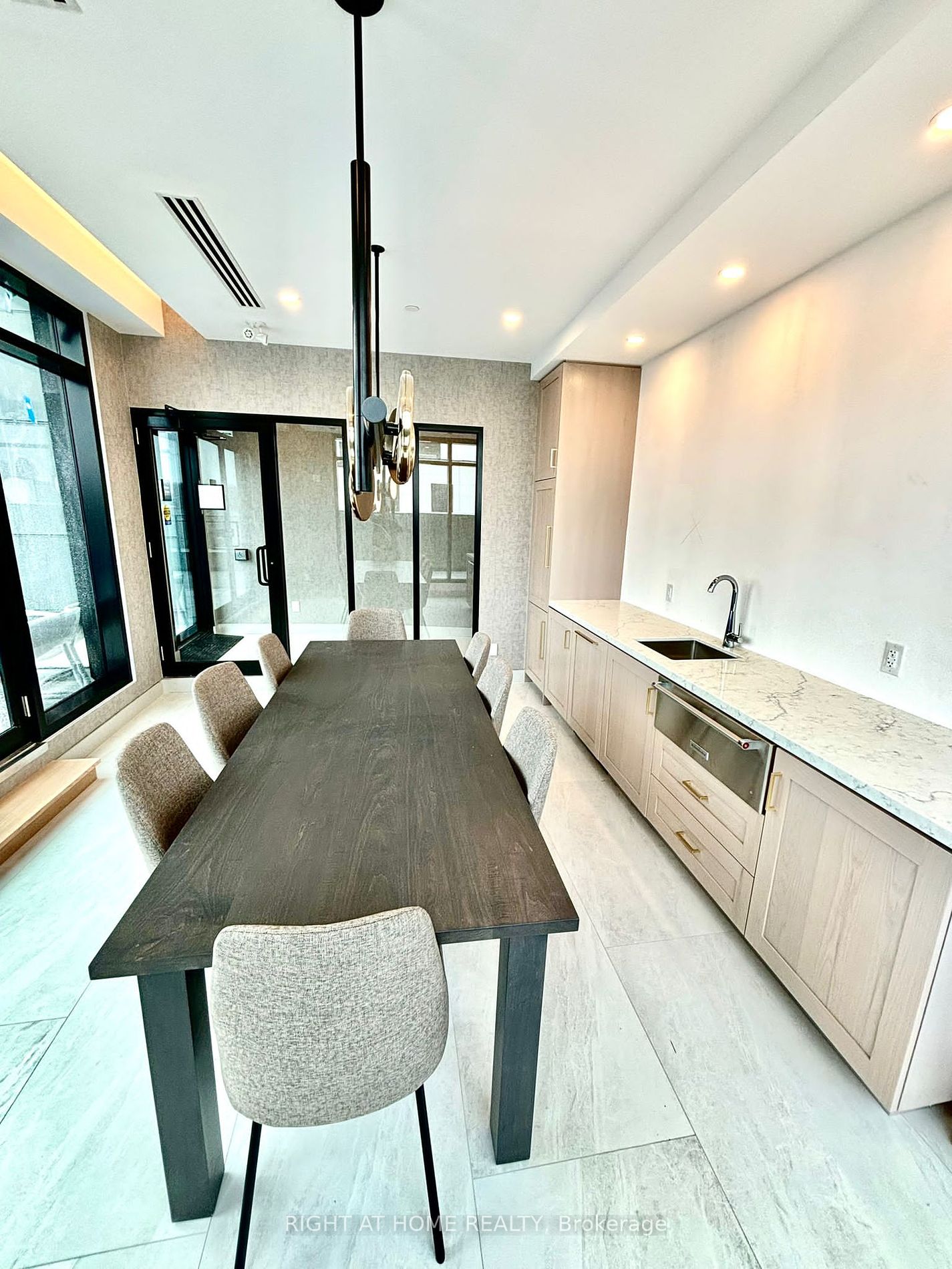 3285 Carding Mill Tr 301