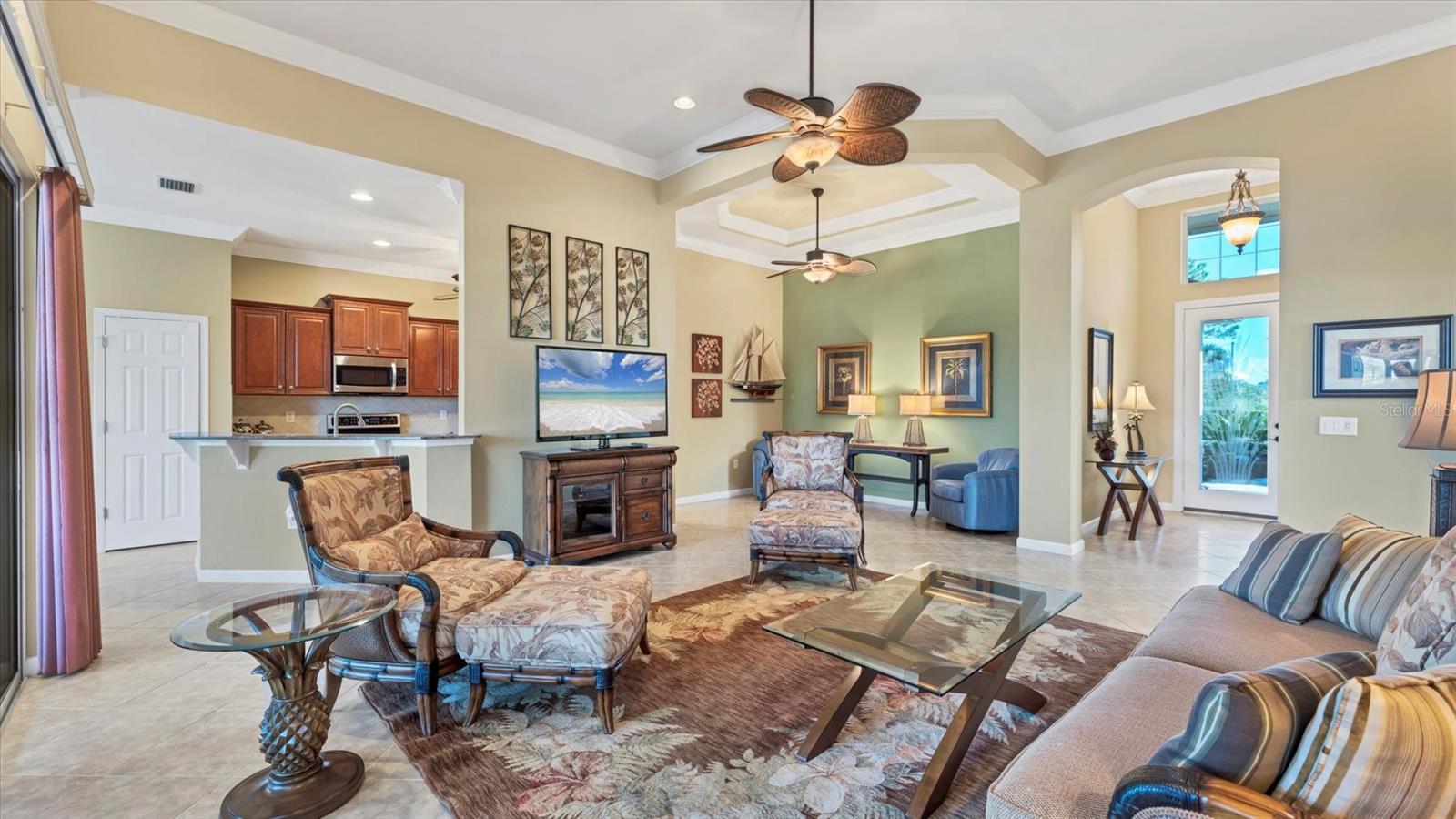 13392 Creekside Lane