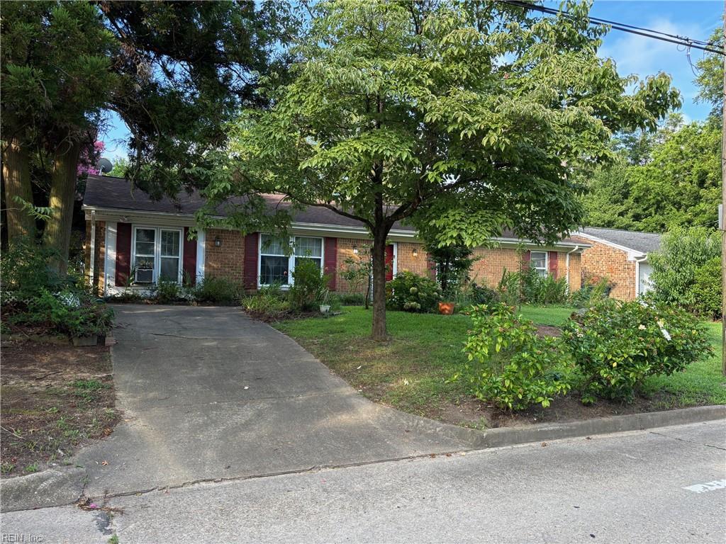 125 W Bay Avenue, Norfolk, VA 