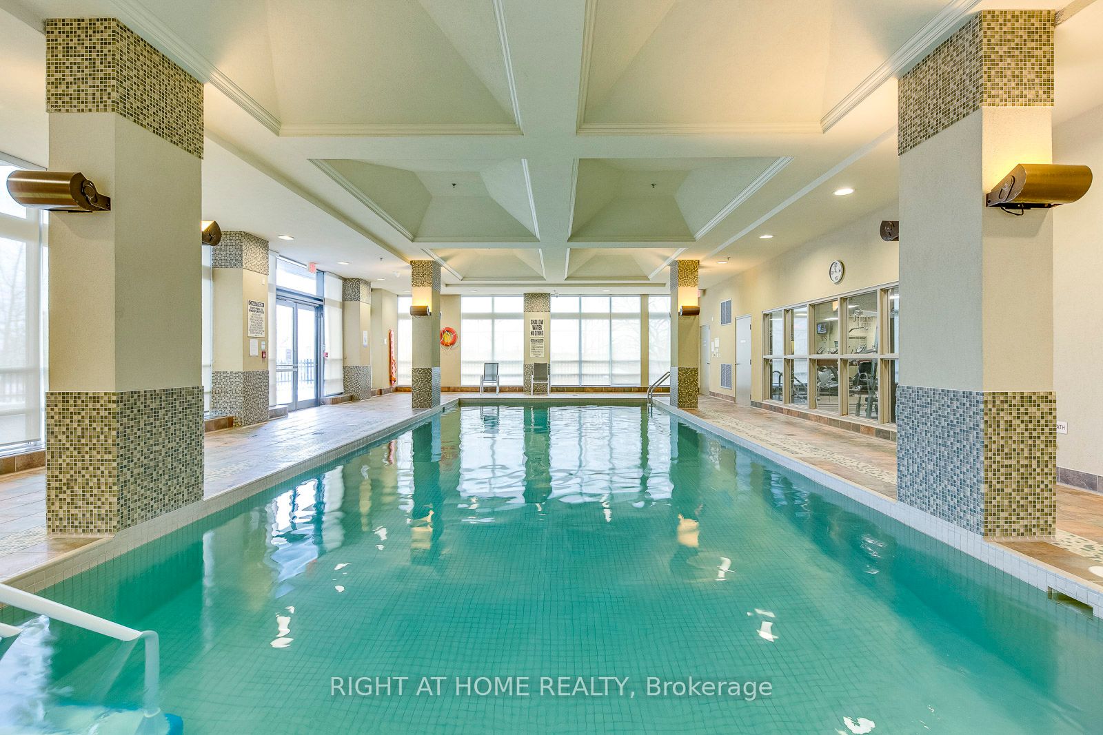 339 W Rathburn Rd 601