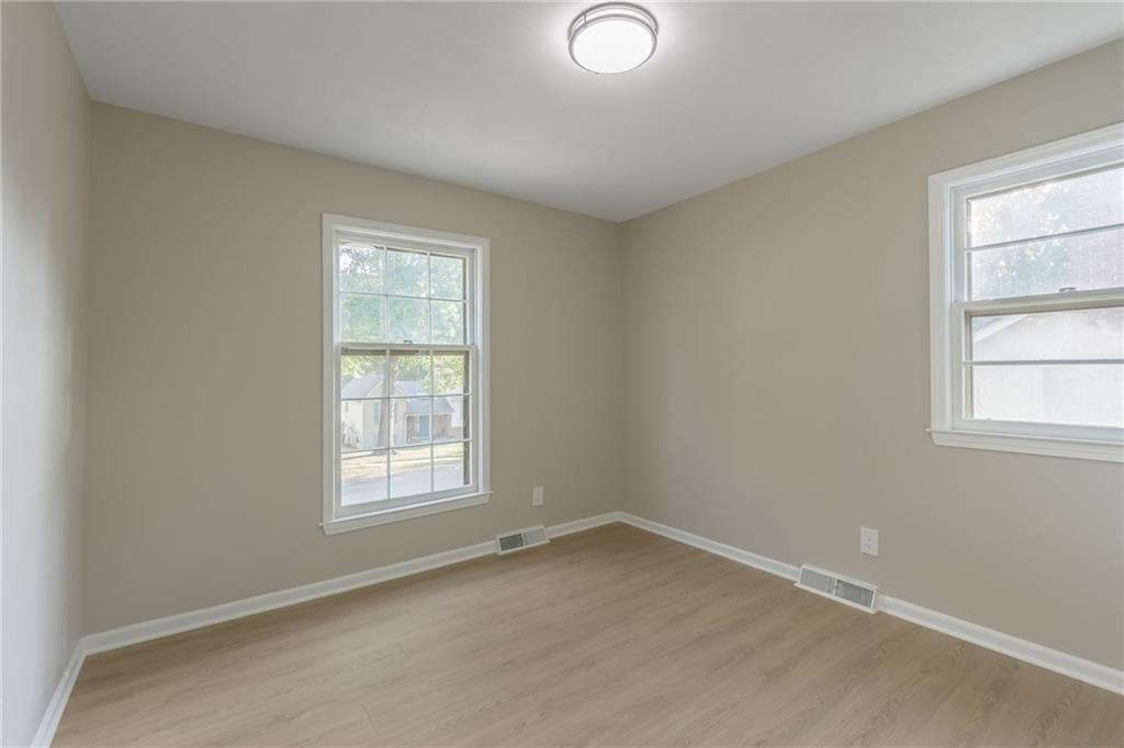 3600 NE 76th Terrace