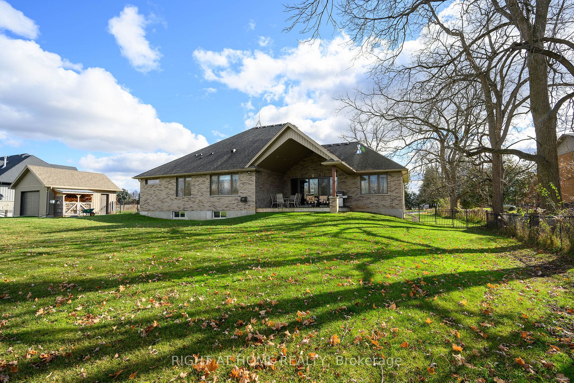 1897 W Concession 8 Rd