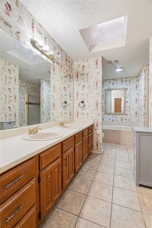 4315 Lakeshore Drive