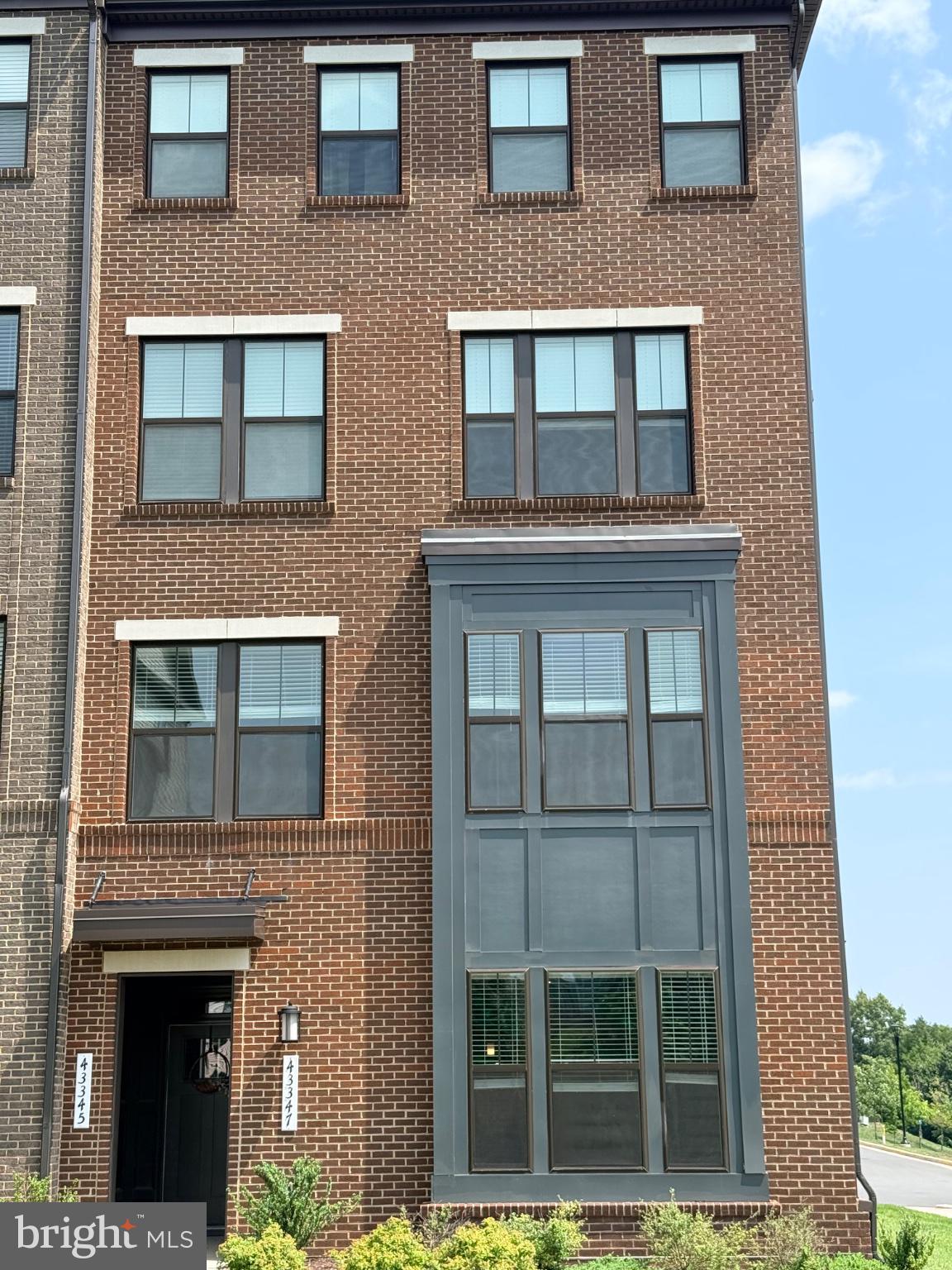 Welcome to 43347 Goshen Run Sq, Ashburn, VA 20148!This move-in-ready 3-bedroom, 2-full-bathroom home offers 1,626 sq. ft. of comfortable living space and a modern, inviting layout.The main level features a modern kitchen with stainless steel appliances, quartz countertops, and stylish LVP flooring. The second level offers comfortable carpeted flooring throughout.The primary bedroom includes a private balcony, while the spacious primary bathroom features a standing shower and double vanity. Two additional bedrooms share a full bathroom with a bathtub.Additional features include a one-car garage and convenient access to everything Ashburn has to offer. Located just a 5-minute drive from the Ashburn Metro Station and close to retail, restaurants, the movie theater, and shopping.Come see this beautiful home before it’s gone!