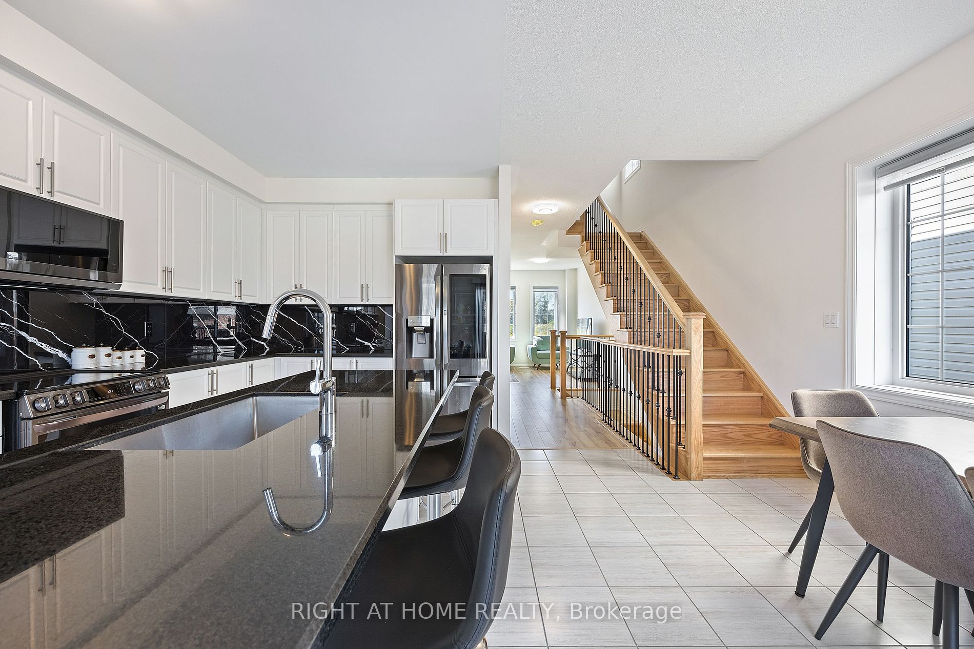 87 Honey Crisp Lane
