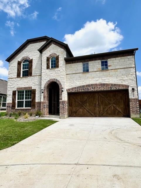 This two-story residence is a Next Gen® home design that is perfect for busy families, with an attached suite that features its own kitchenette, living room, bedroom, bathroom and private entrance. The main living area is also on the first floor, along with the owner’s suite. Upstairs are two bedrooms, plus a media room and a game room.Prices, dimensions and features may vary and are subject to change. Photos are for illustrative purposes only.
