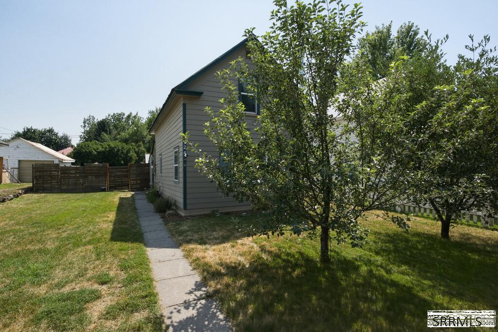 724 Fremont Street