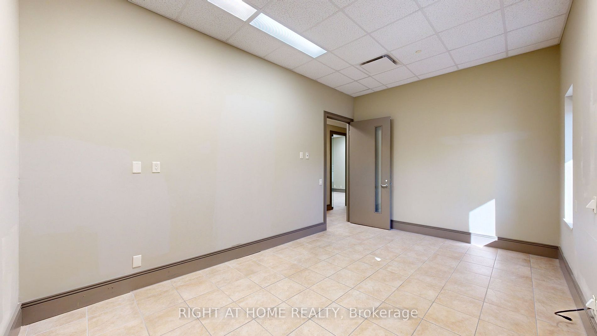 46 Lepage Crt Unit A