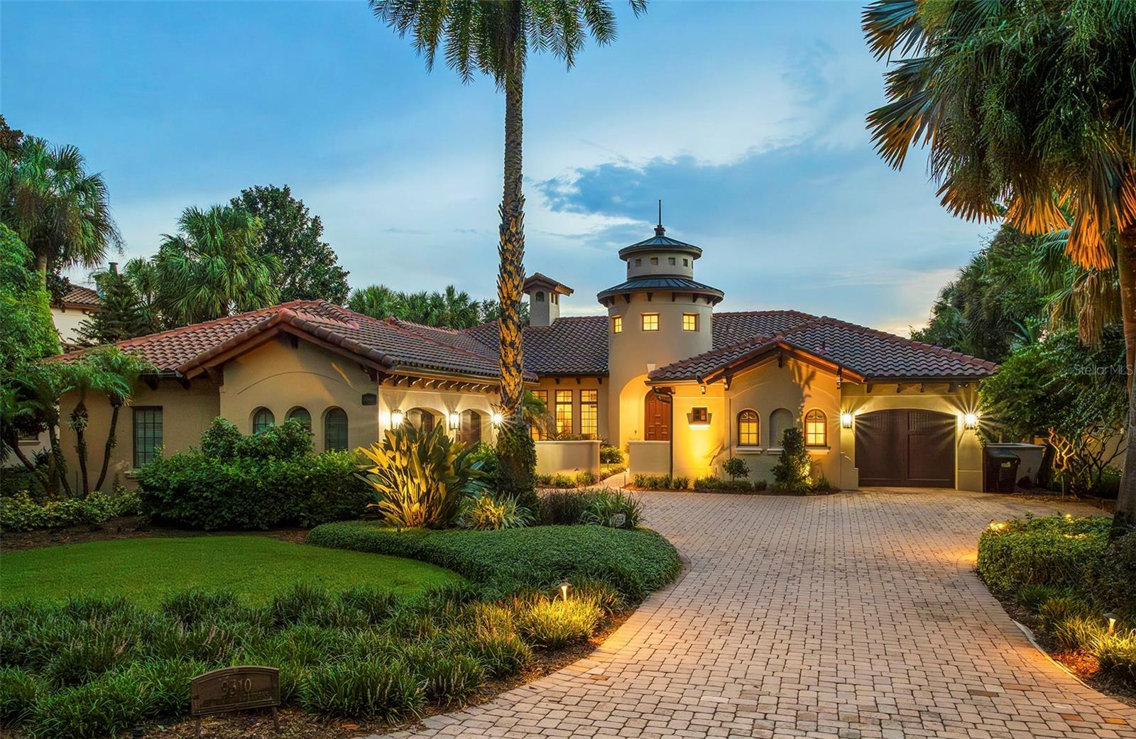 9310 Isleworth Gardens Drive, Windermere, FL