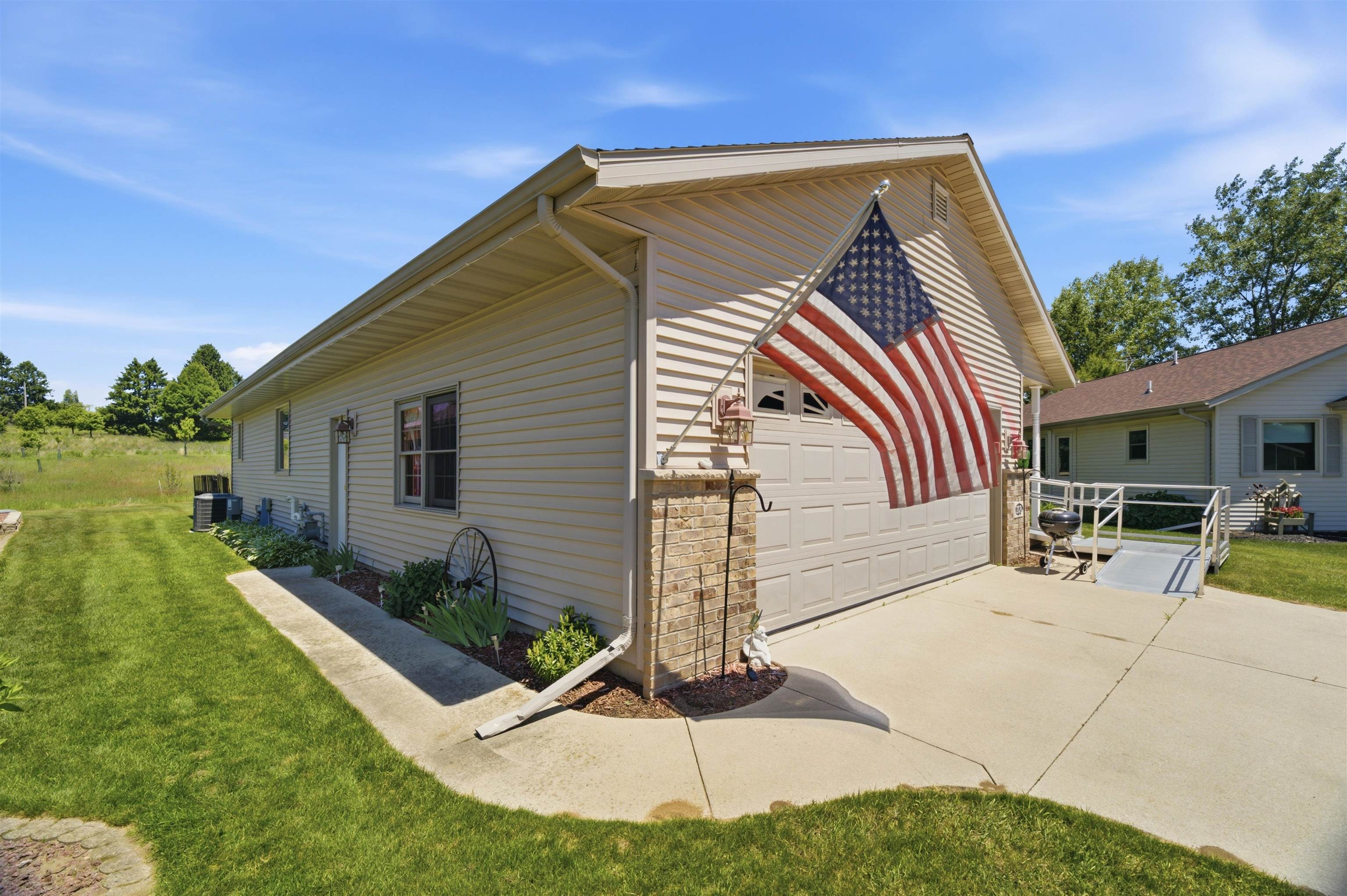 1108 Mahogany Court
