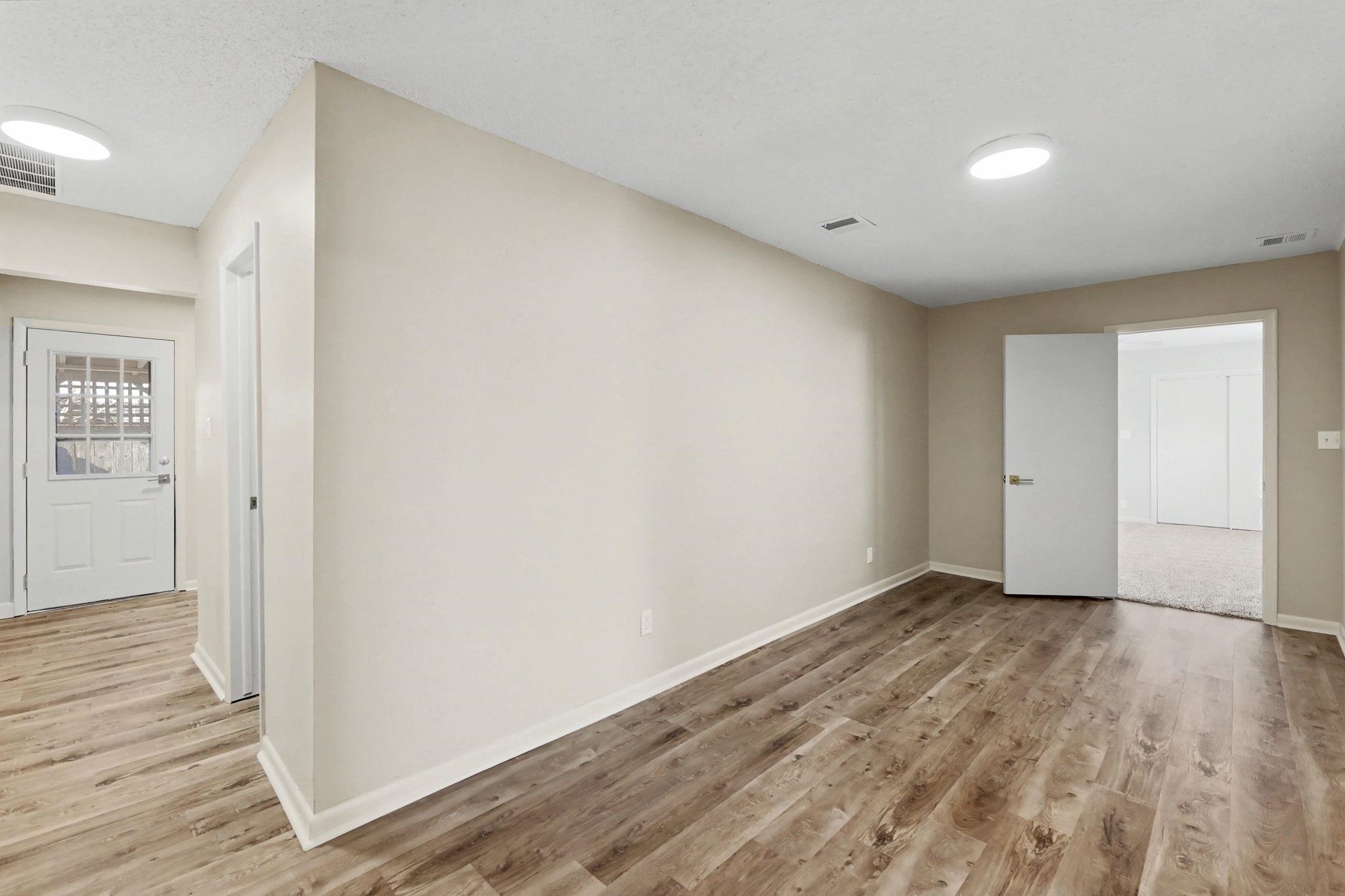 2222 W Greenfield St