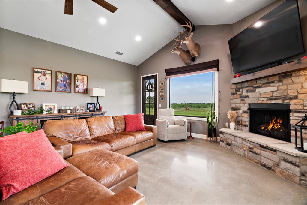 815 County Road 12550