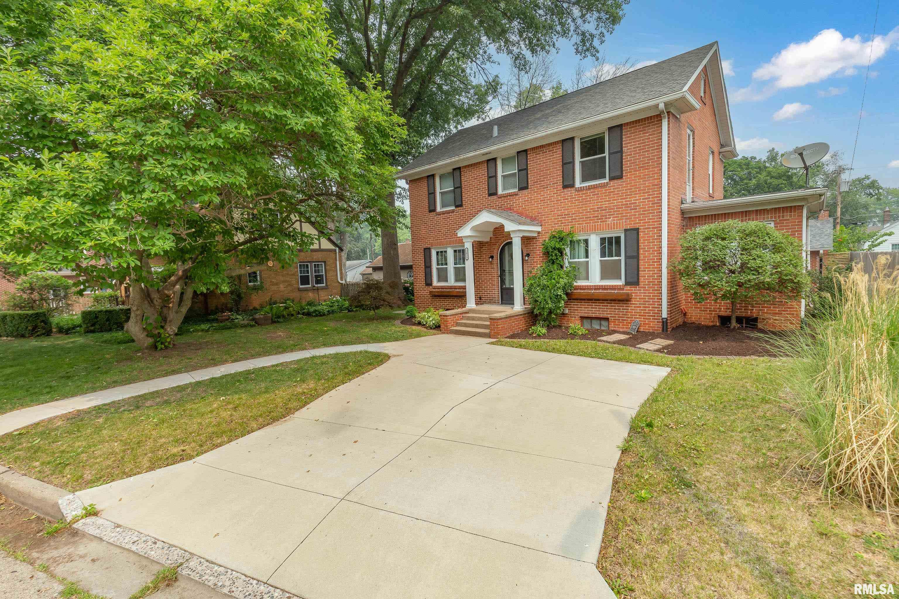 Residential for sale in Moline, Illinois, QC4244171