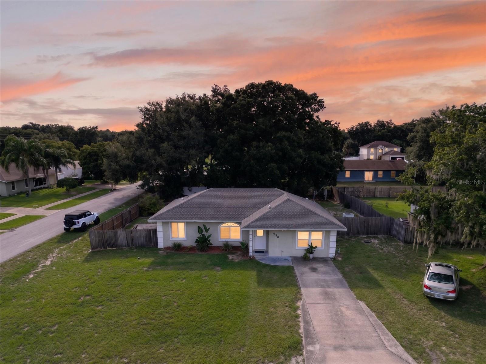 Deltona, FL