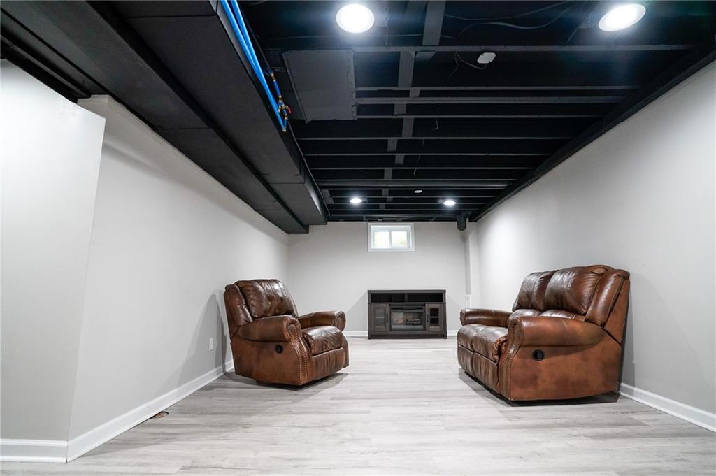 3229 N 37th Street