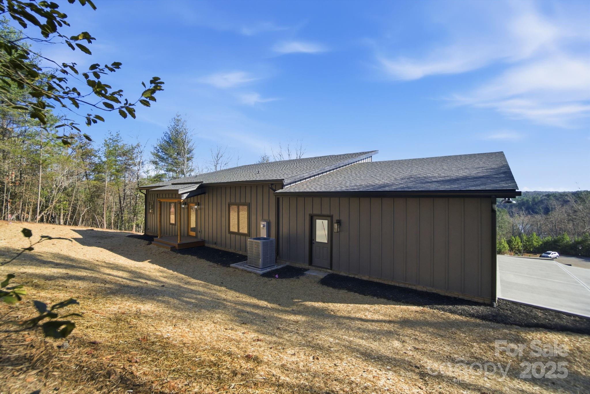 1597 Compass Court 152