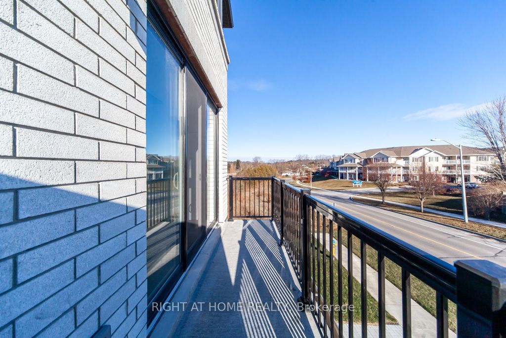 160 Densmore Rd 2104