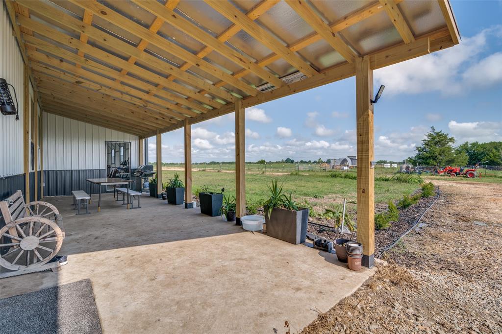 958 County Road 2105