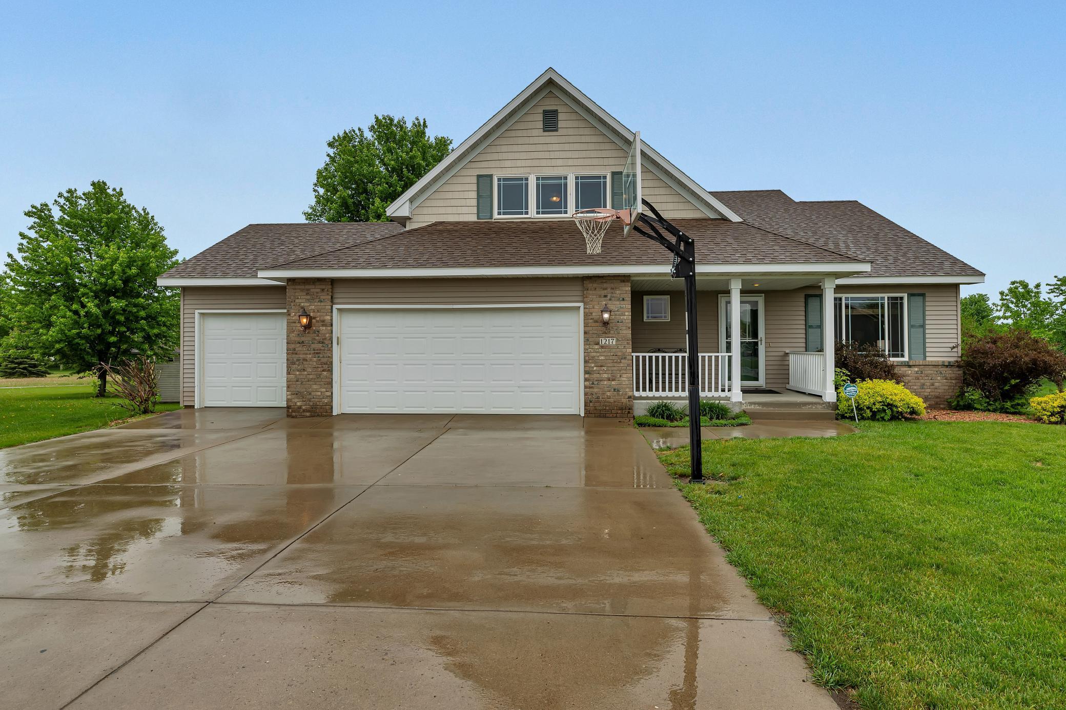 1217 Cory Lane