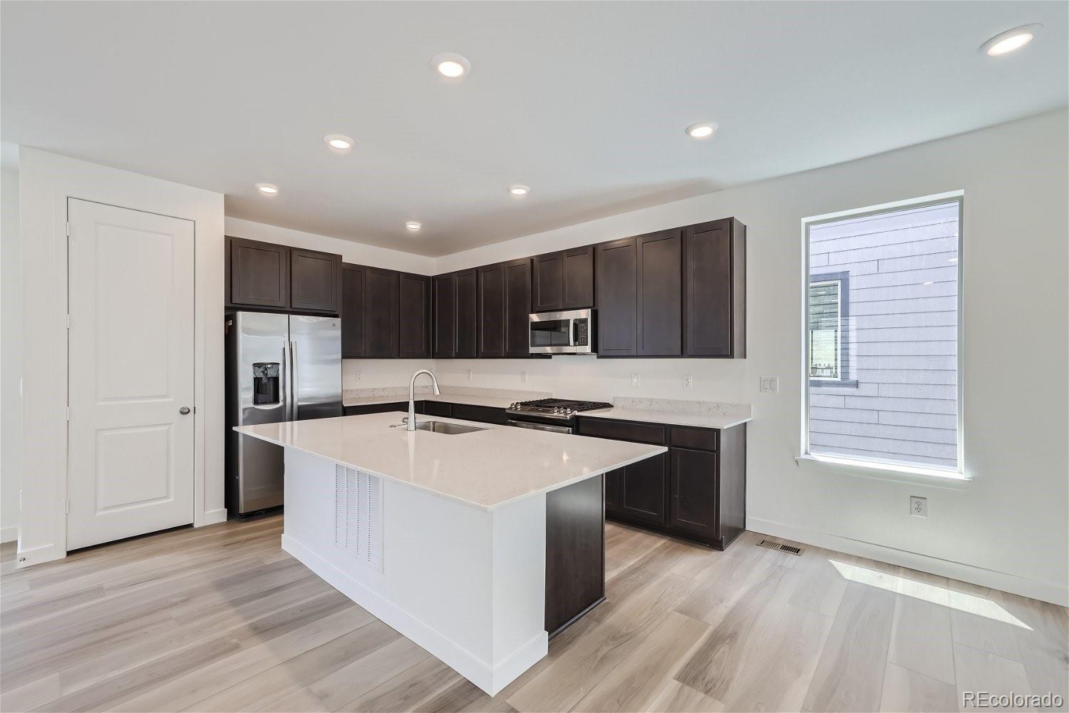 15624 W Girard Avenue