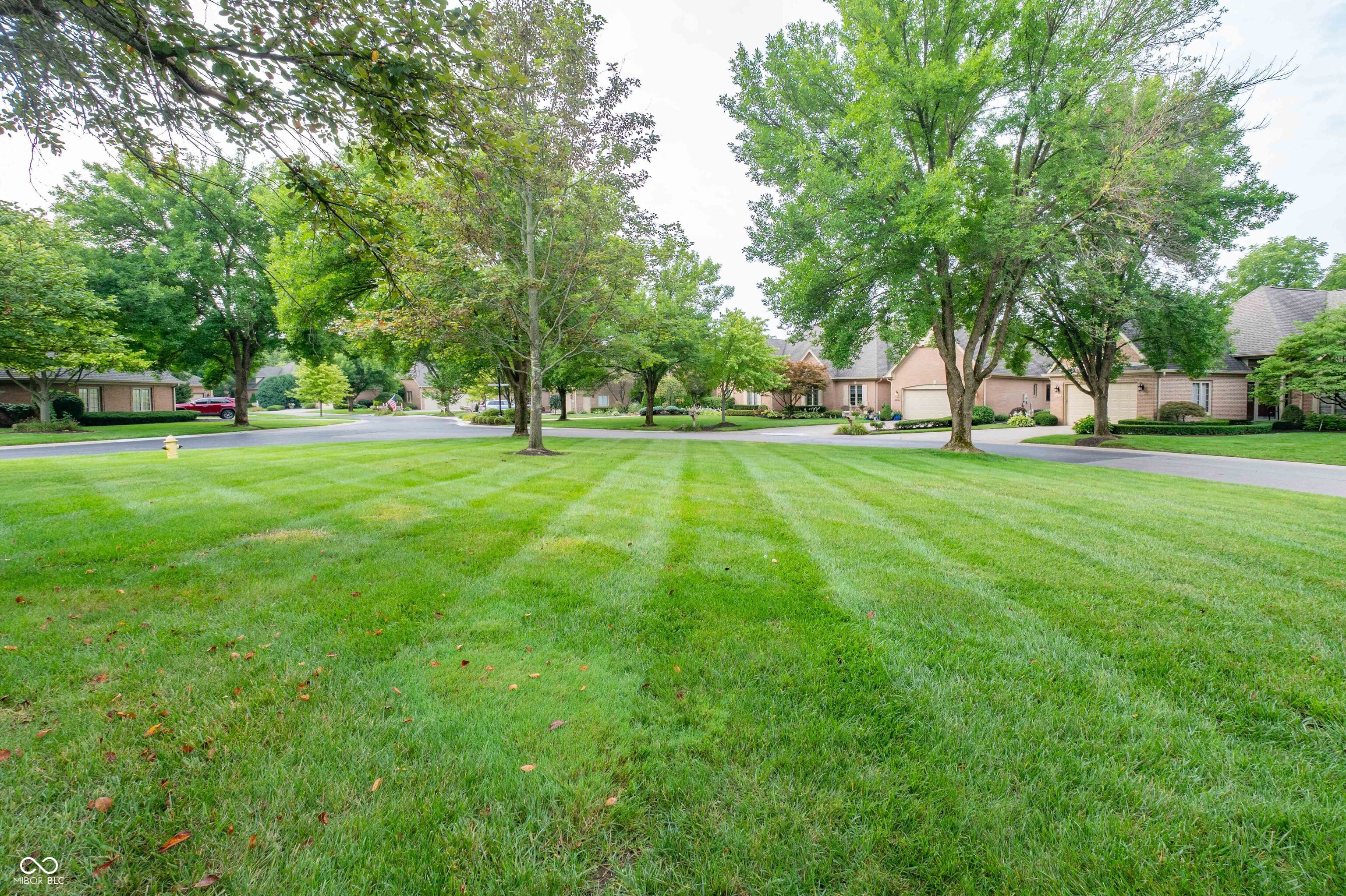1851 Broadleaf Court