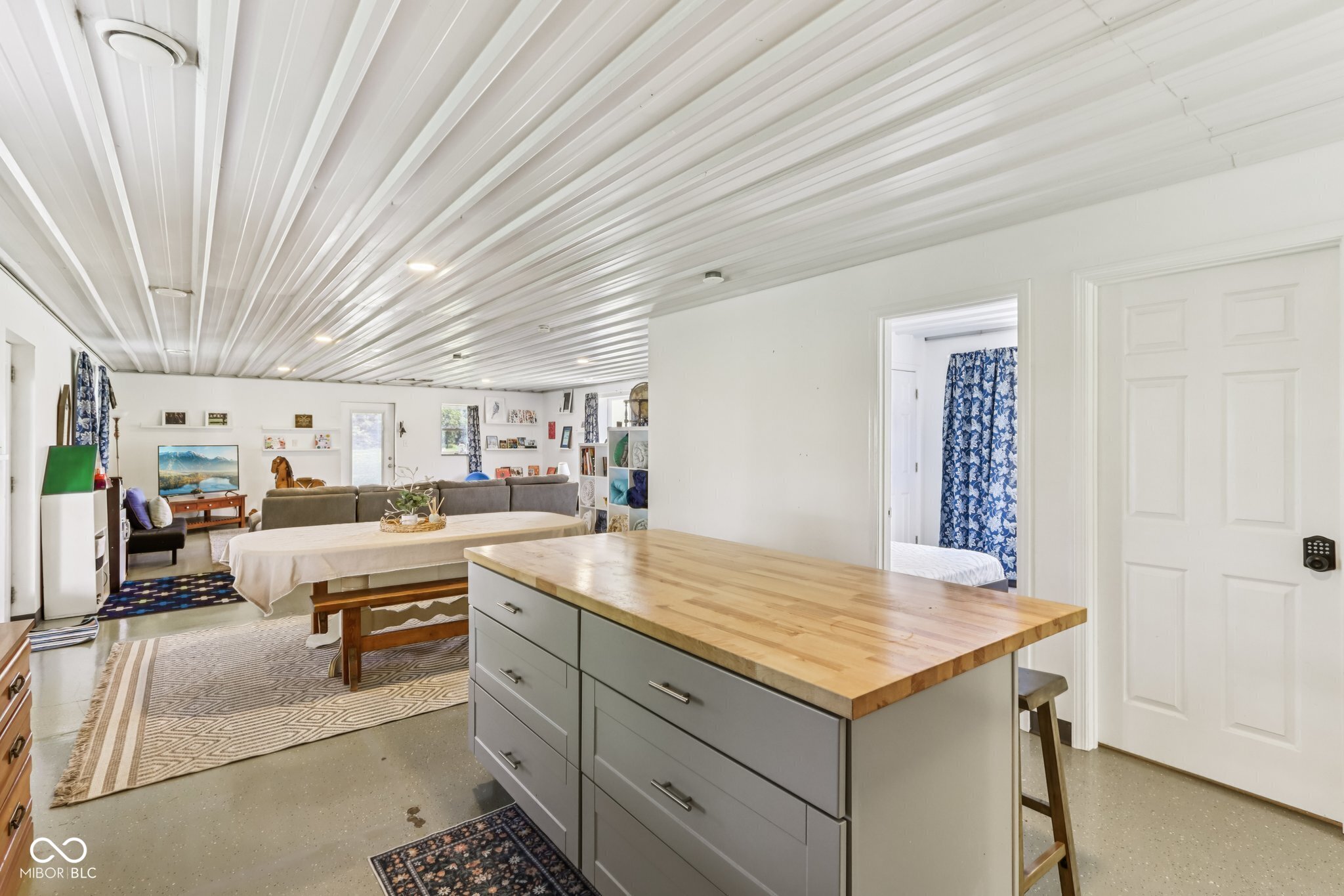 26735 Six Points Road