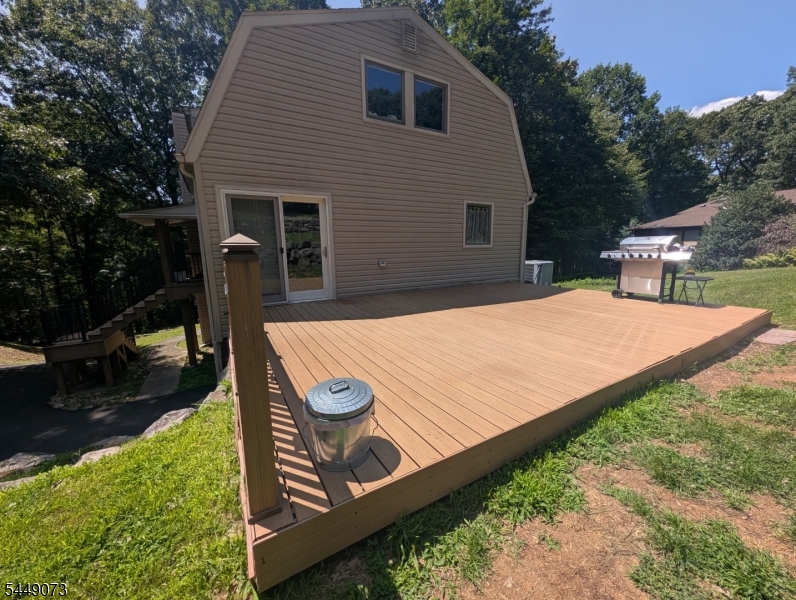 352 Buckhorn Dr