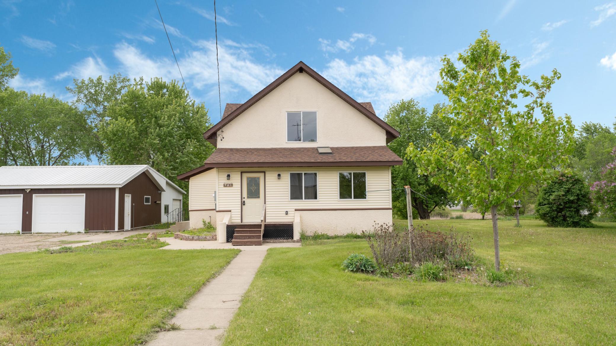 741 Riverside Road