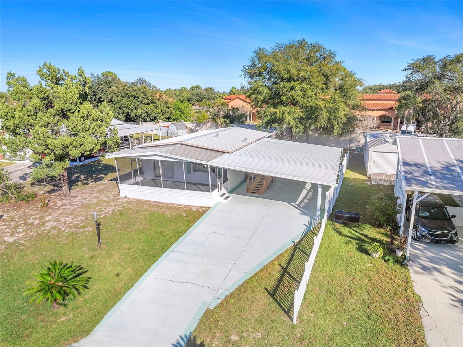 105 Florence Boulevard