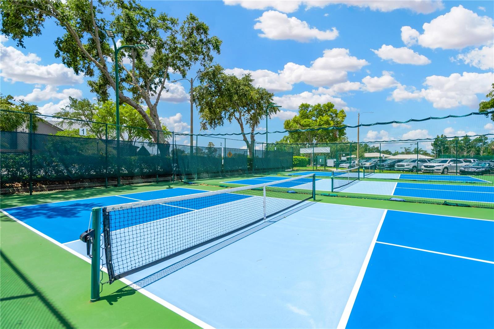 11148 Hollander Avenue