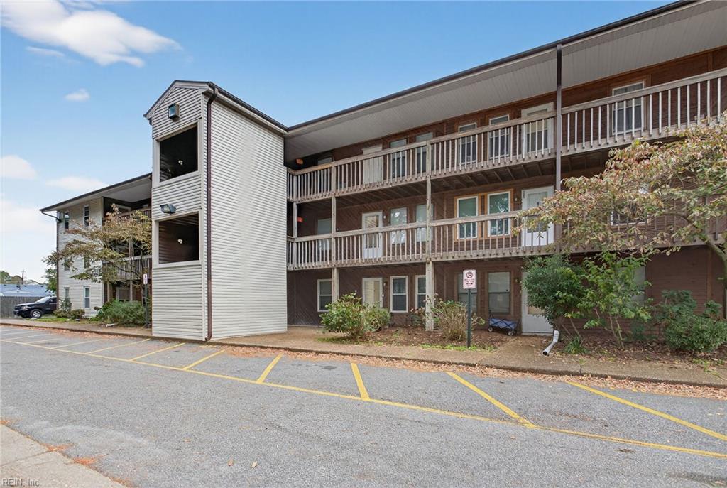 8582 Chesapeake Boulevard 306, Norfolk, VA 