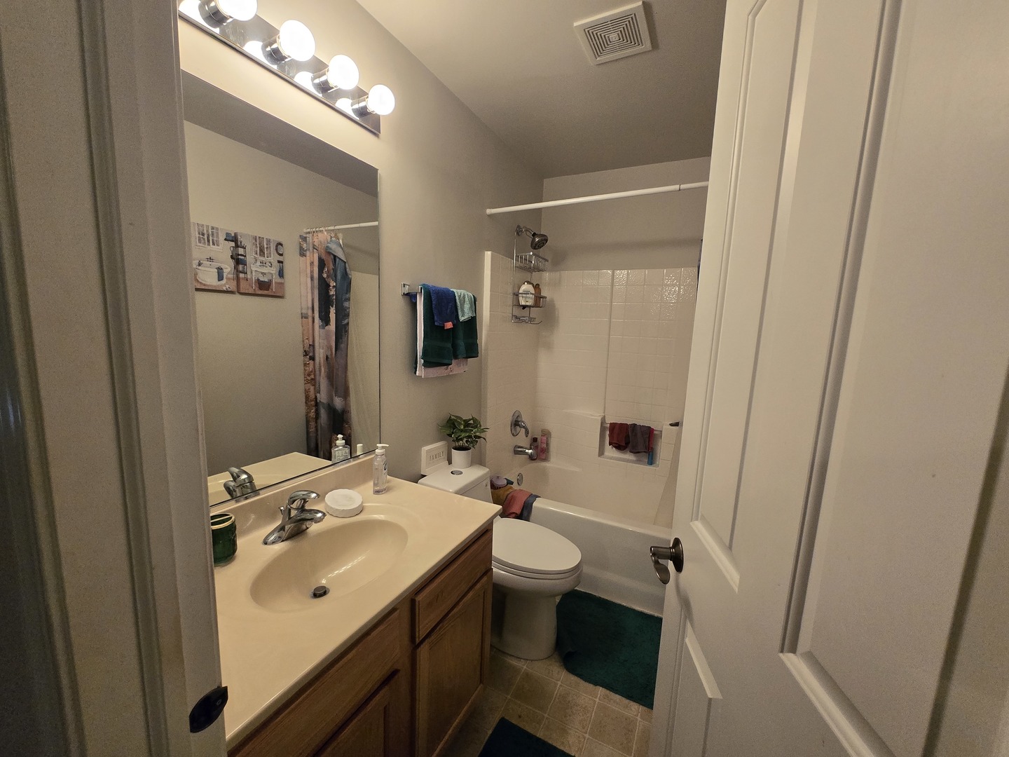 494 Vaughn Circle