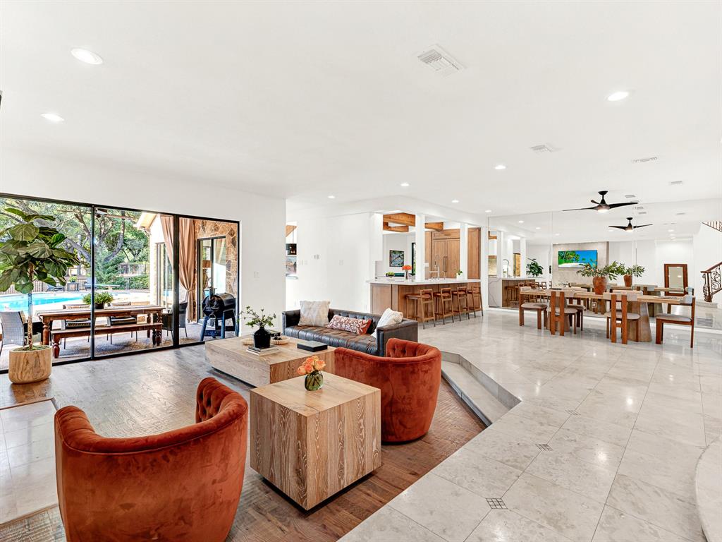 5317 Catamaran Drive