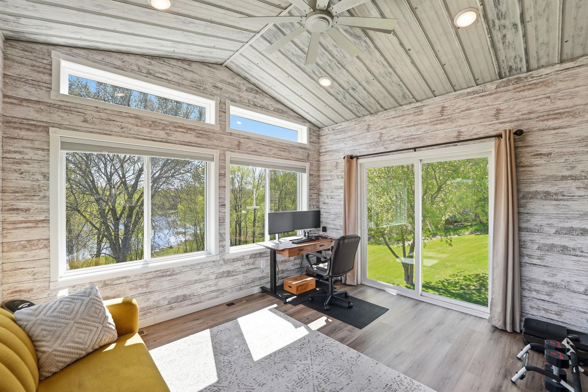 10640 Raven Loop NE