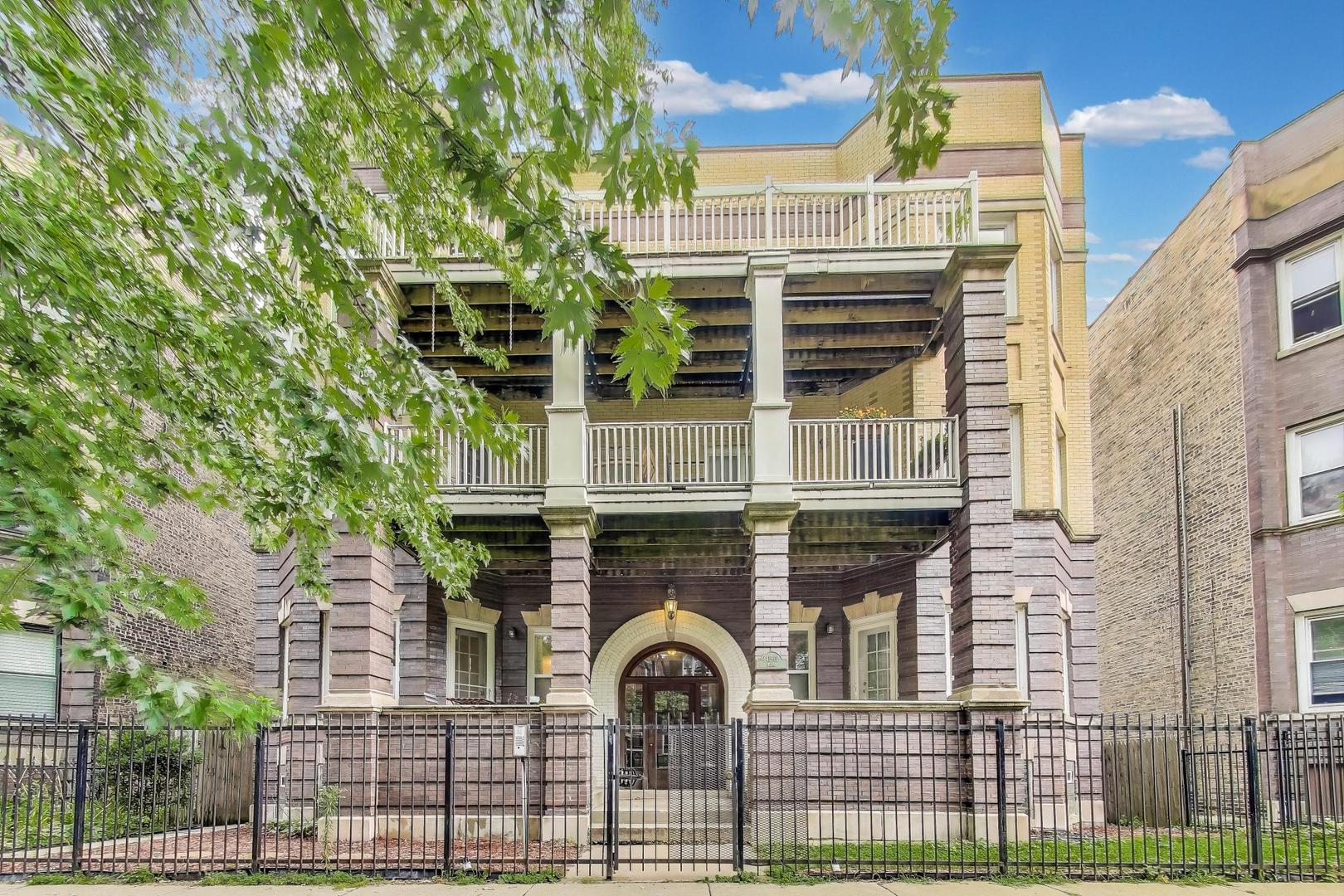 Expansive 2 bed plus den/2 bath unit is a perfect combination of vintage charm and modern amenities in the heart of Sheridan Park. Far from your cookie cutter condo, this space features unique features such as a wood-burning fireplace, separate living and kitchen/dining spaces, a rare private front entrance and two private outdoor spaces. Generous sized kitchen with attached dining offers the perfect open concept space to entertain. Modern essentials include primary ensuite, full size in-unit laundry, central HVAC and hard-wired speaker system for multi-room audio throughout. The den space is both spacious and versatile offering options for a home office, play room or breakfast area. Amazing location in rapidly appreciating Sheridan Park, close to Red Line and a quick hop to nearby Andersonville, Ravenswood and the lake. Super easy street parking and additional storage included. Welcome home!