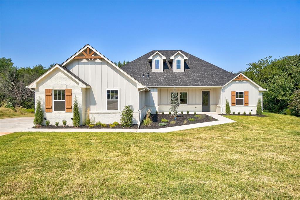 10280 Oakwood Drive