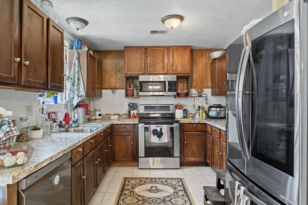 707 County Road 525