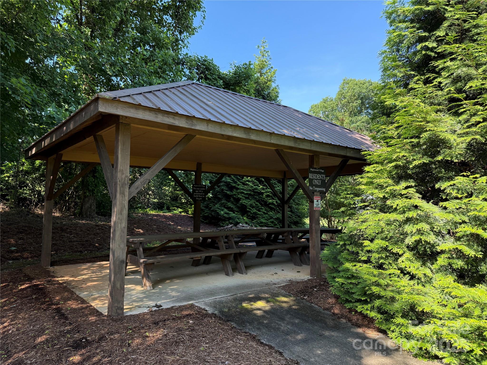 140 Maplewood Court