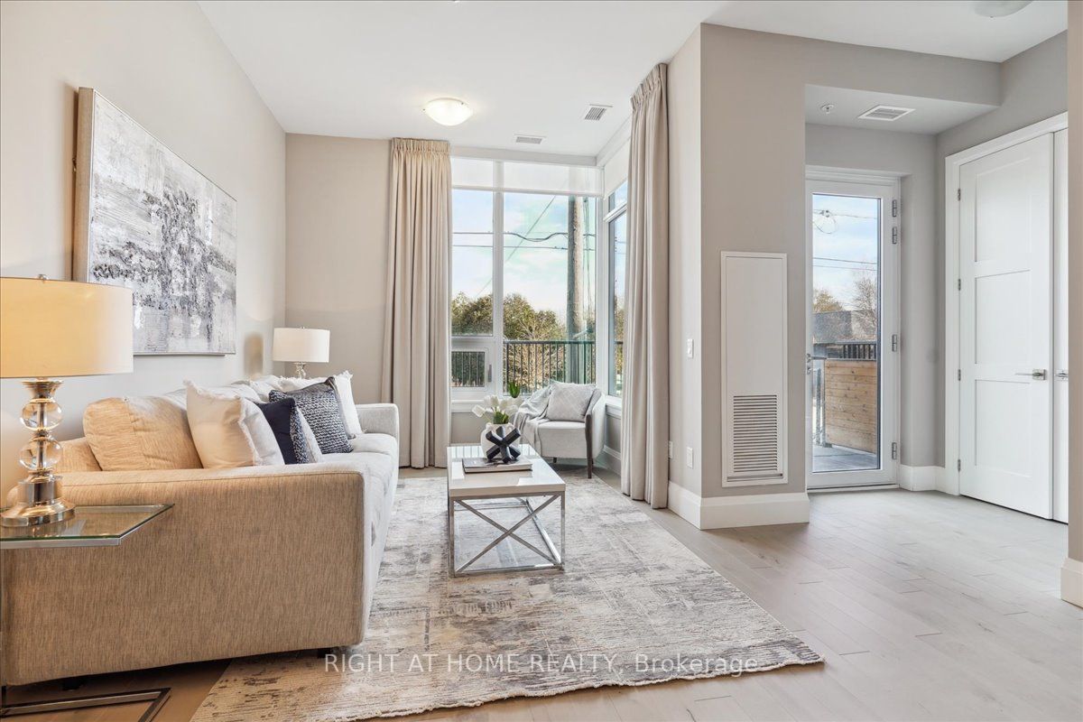 73 S Arthur St 101