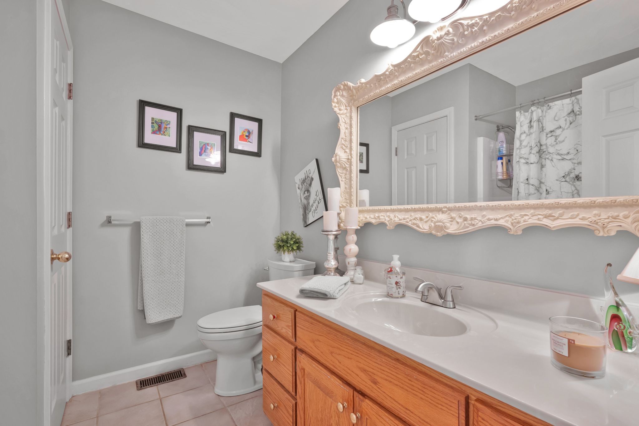 459 River Oaks Dr
