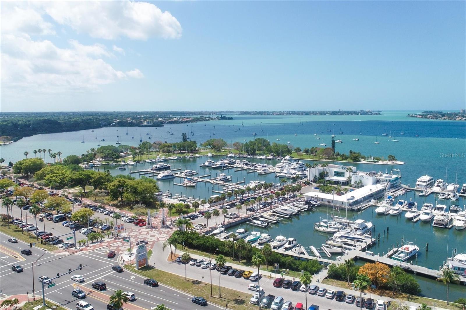 750 N Tamiami Trail PH6