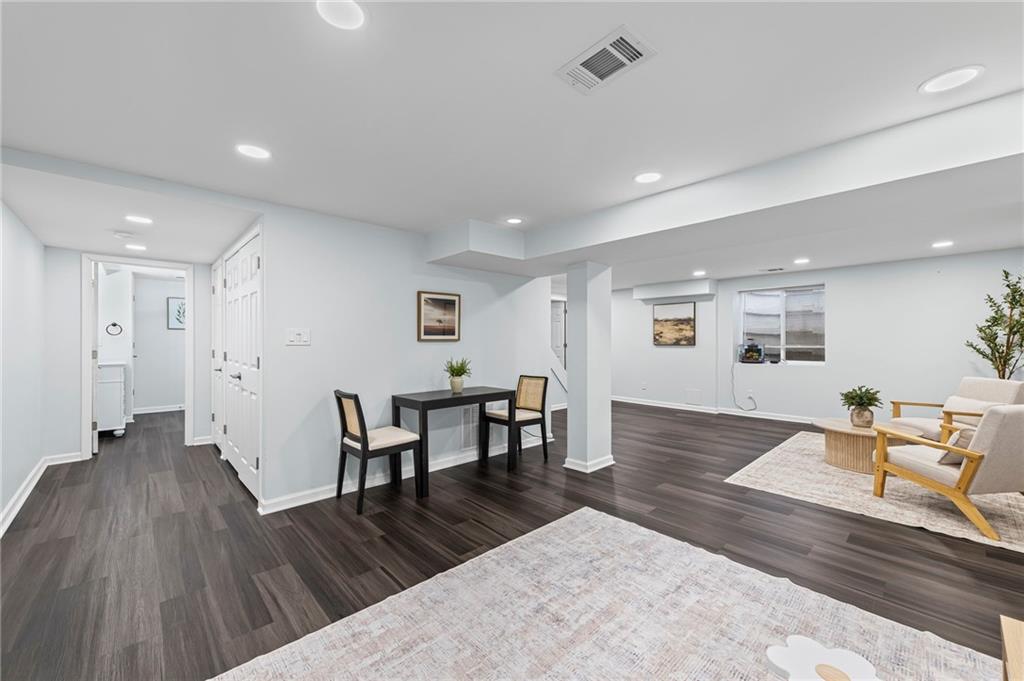 5814 Parkview Avenue