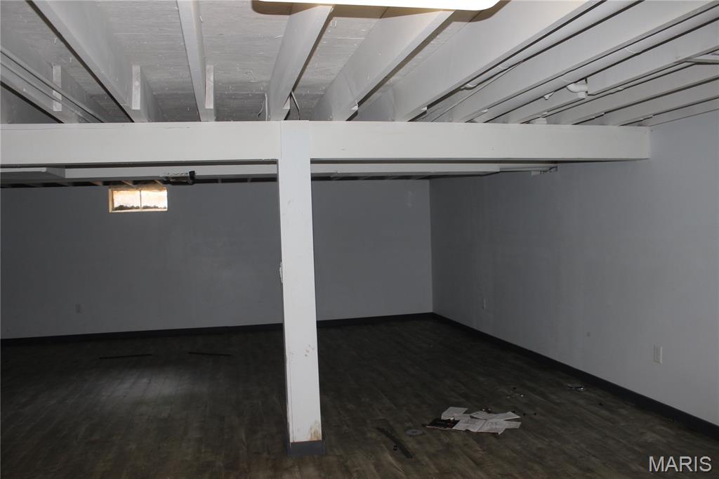 1105 Central Avenue