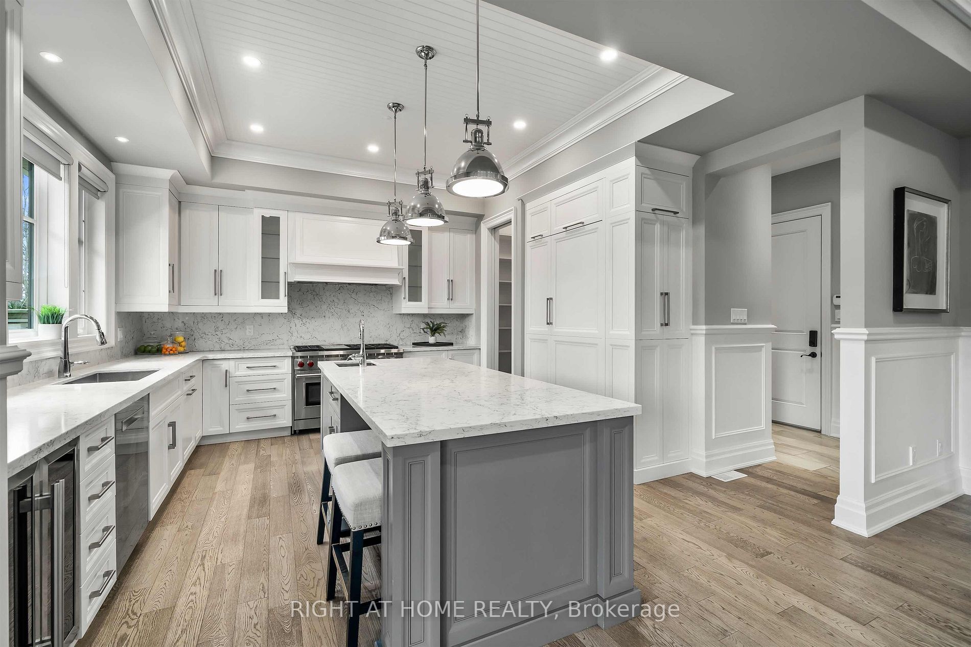 1338 Tansley Dr
