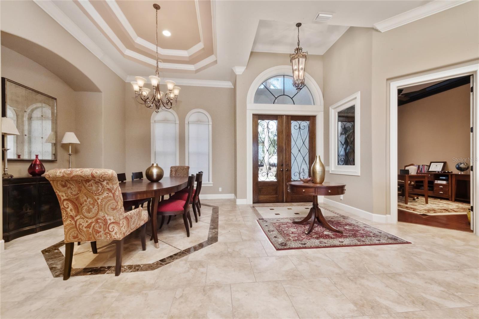 14616 Avenue Of The Rushes