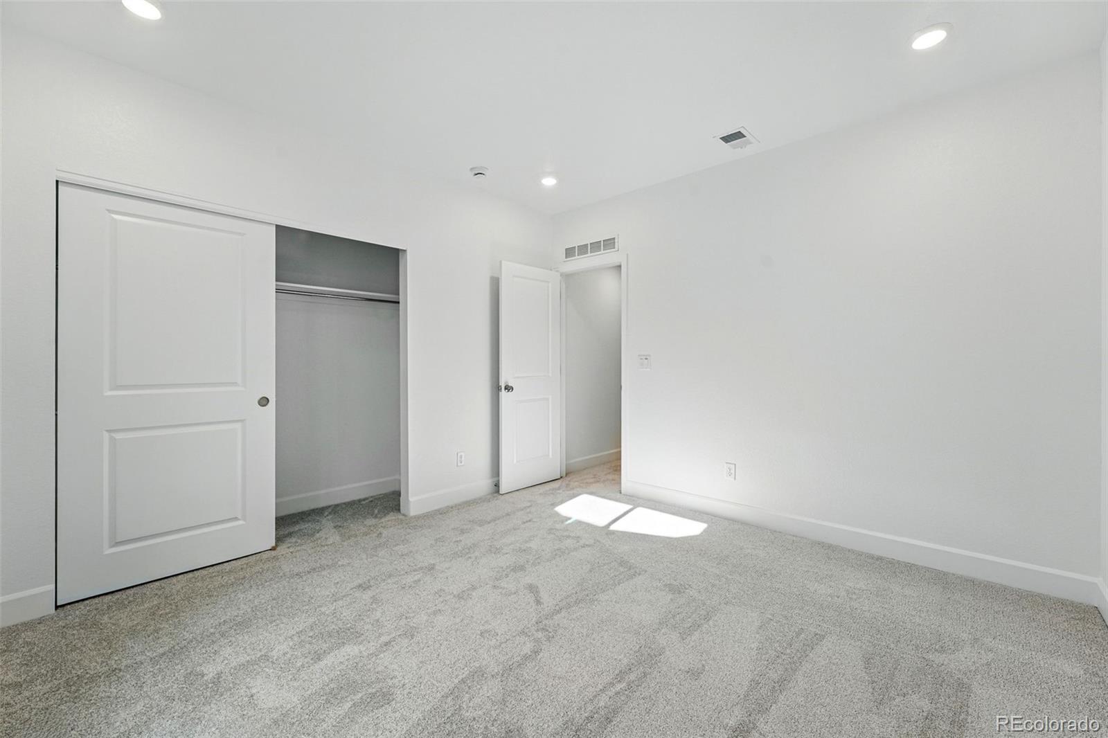 17156 W 92nd Loop