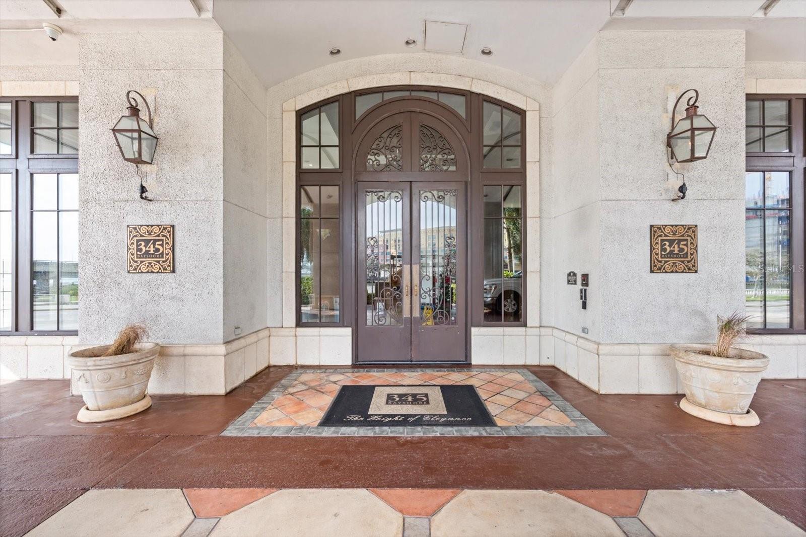 345 Bayshore Boulevard 706